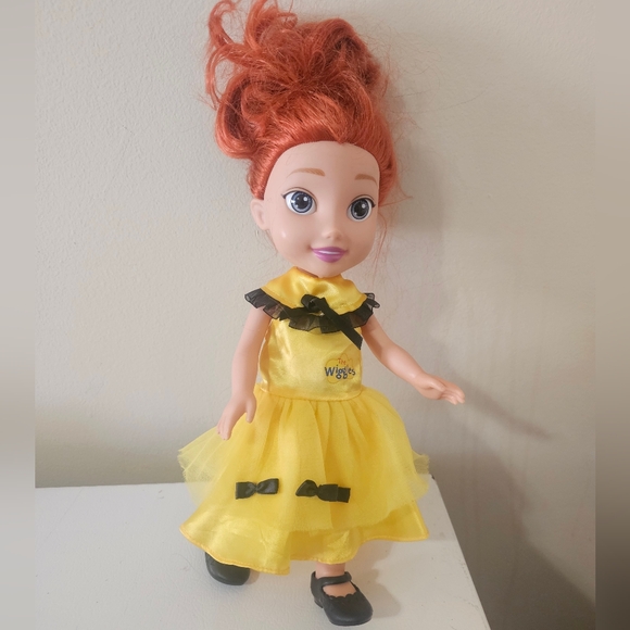 The Wiggles Emma Ballerina 15 Inch Doll - Picture 1 of 9